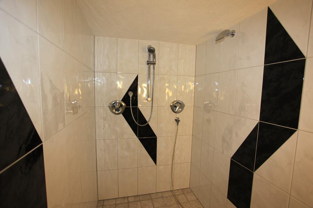 Haus Resi Apartment ฟอนทาเนลลา ภายนอก รูปภาพ