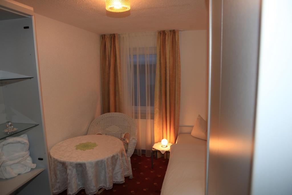 Haus Resi Apartment ฟอนทาเนลลา ภายนอก รูปภาพ